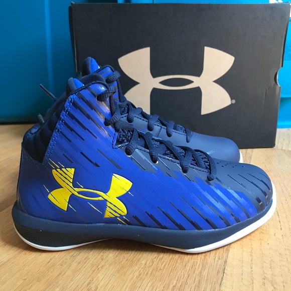 Under Armour Other - NWT Under Armour basketball sneakers